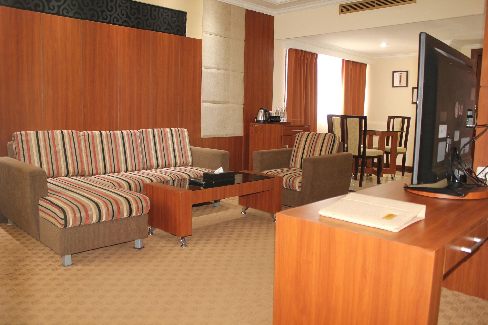 Singgasana Hotel Makassar Eksteriør billede