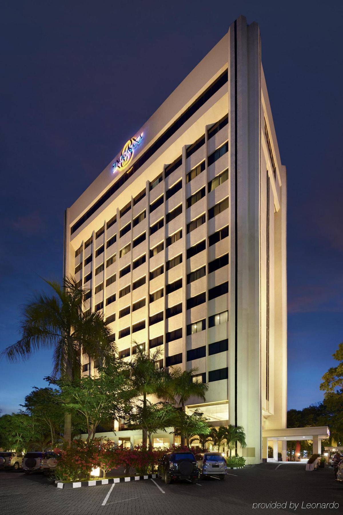 Singgasana Hotel Makassar Eksteriør billede